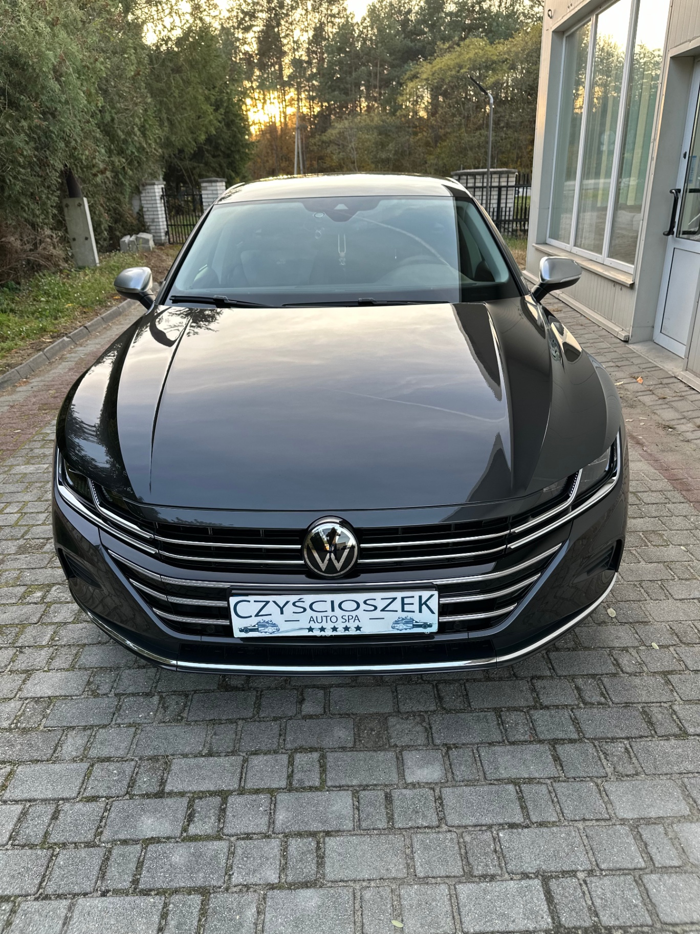 Volkswagen Arteon - przód